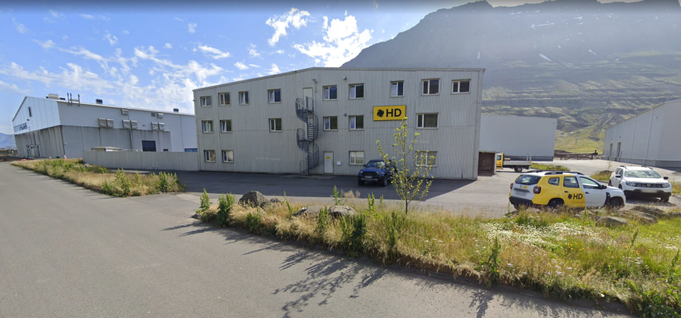 Launafl kaupir HD á Eskifirði