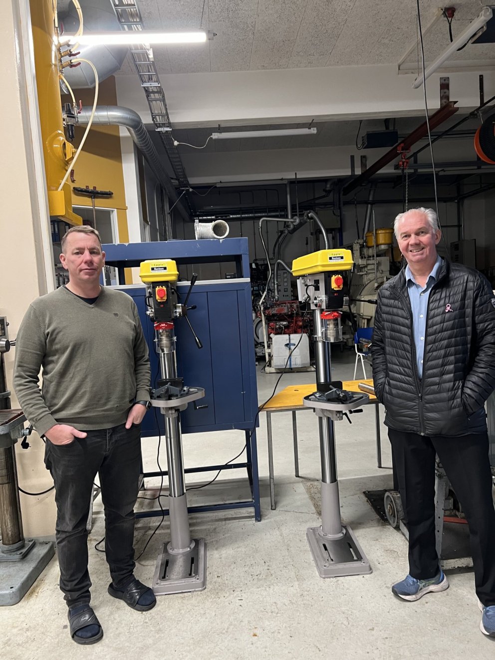 Magnús Helgason framvkæmdastjóri Launafls og Arnar Guðmundsson deildarstjóri málmiðngreina VA við af&hellip;